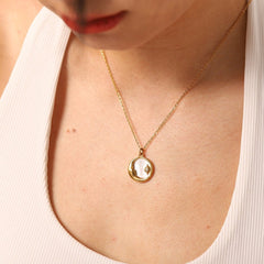 Popular Versatile Shell Moon Necklace - Purmina