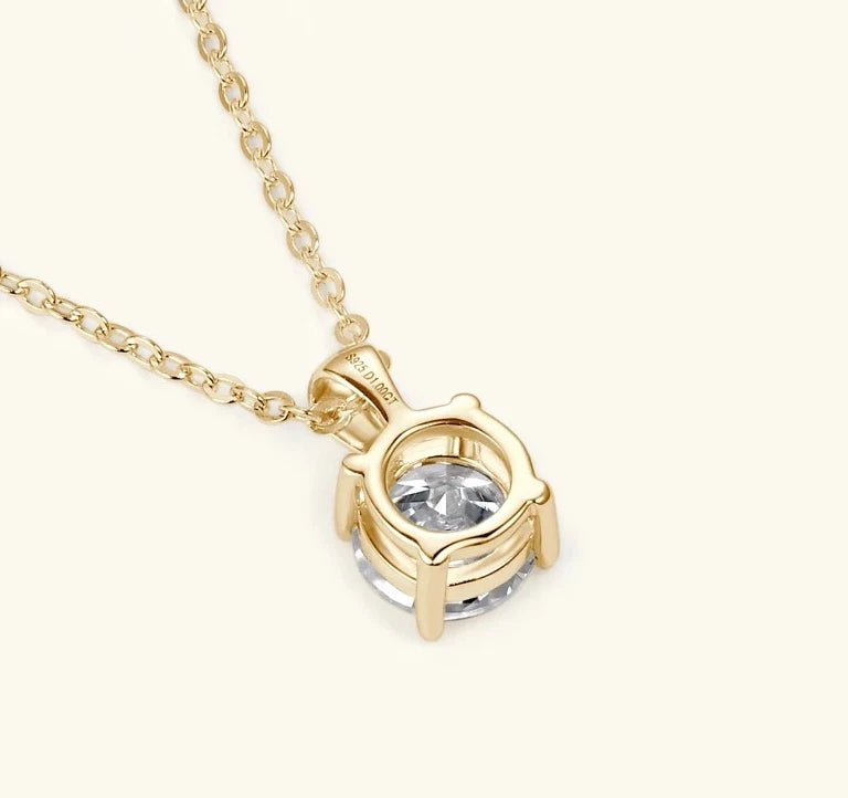 18K Gold Classic Four - claw Diamond Necklace - Purmina