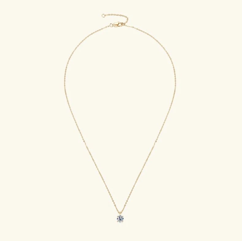 18K Gold Classic Four - claw Diamond Necklace - Purmina