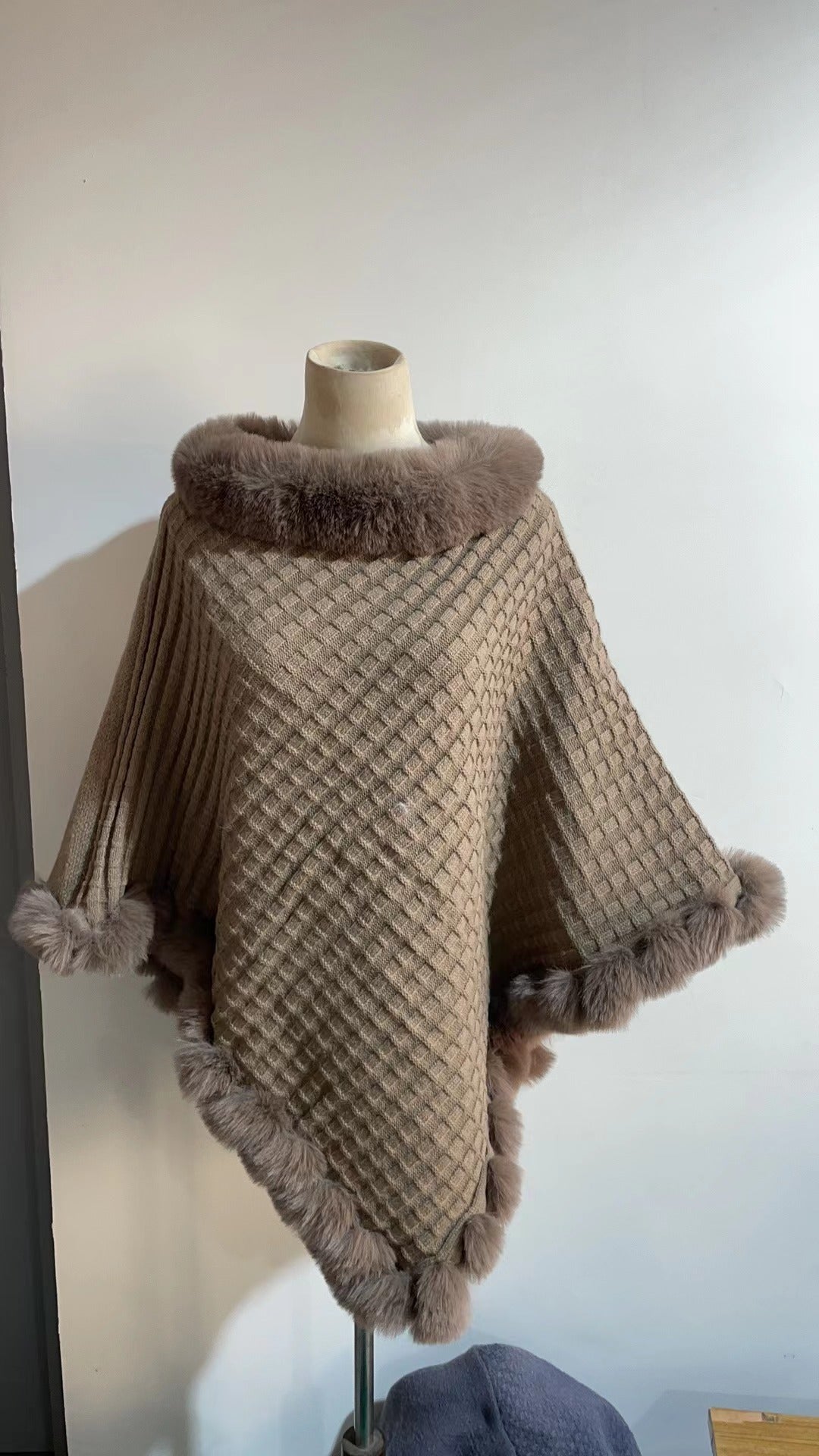 Women’s Faux Rabbit Fur Poncho