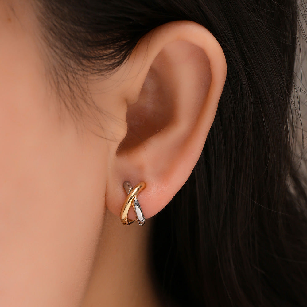 Mixed Metal Circle Earrings – Fashion Gold & Silver Sculptural Hoops