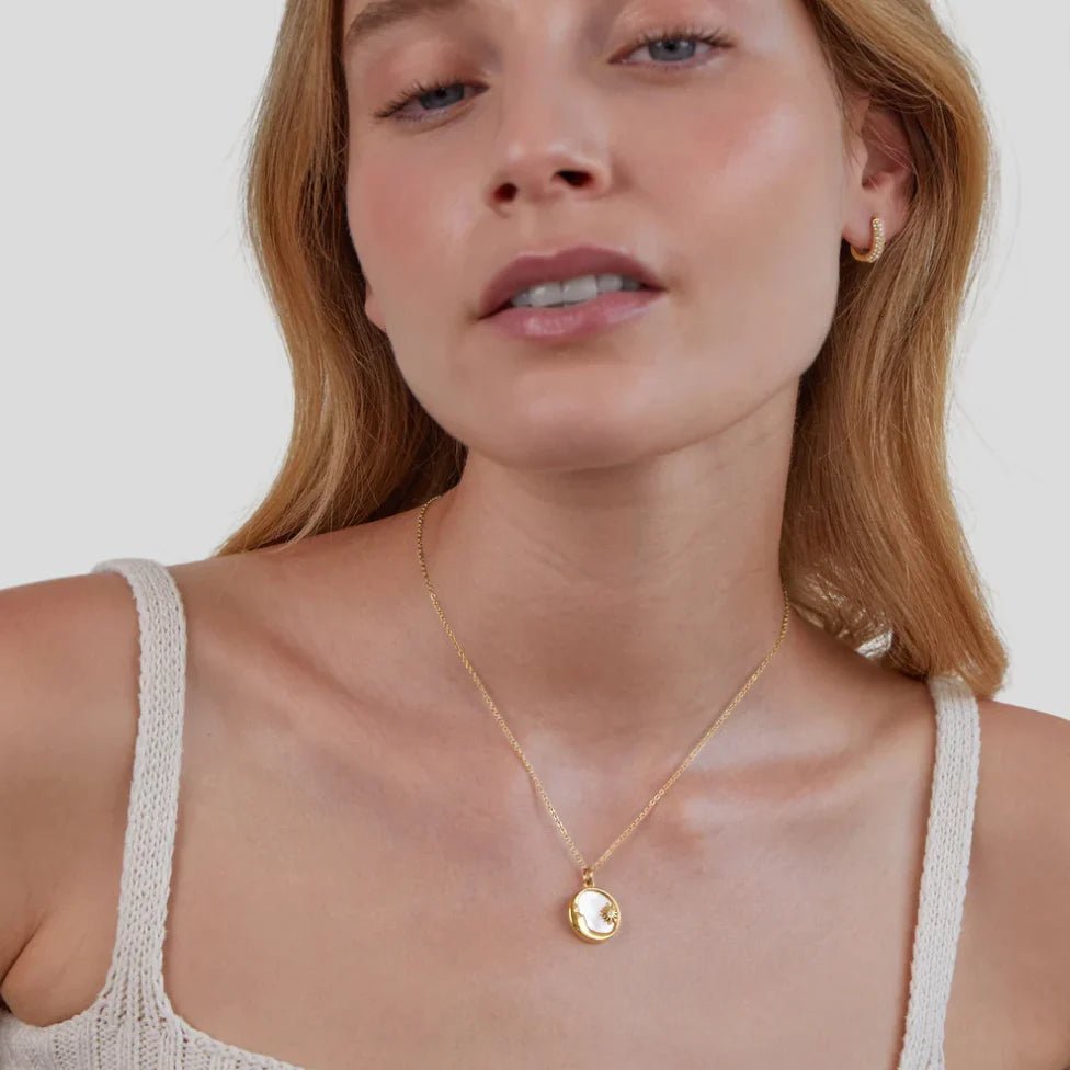 Popular Versatile Shell Moon Necklace - Purmina